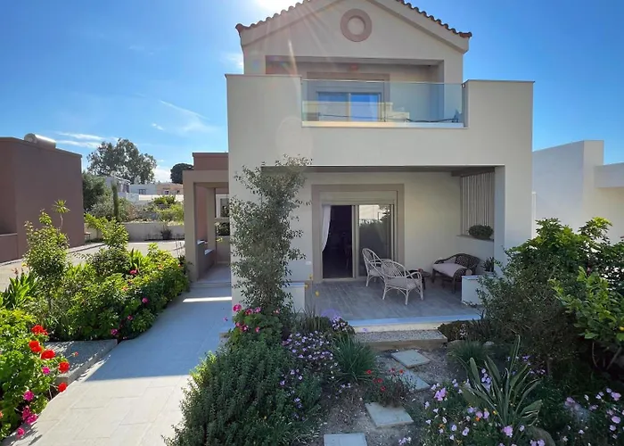 Easy Living 1 & 2 * 코스 타운