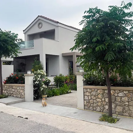 Easy Living 1 & 2 Prázdninový dům *